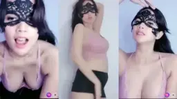 Jesselyn Host Baru Cantik Goyang Binal Video by AVTub