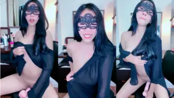 Mia Khalifah Omek Becek di Kursi Video by YouPorn