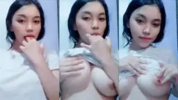 Laras Bali Viral Full Lengkap 15 Video by Eporner Laras Bali Viral Full Lengkap 15 Video by Eporner