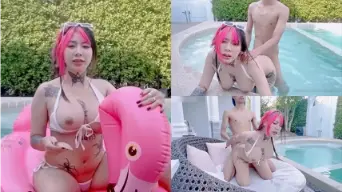 Tiktokers Toge Ngentot di Kolam Renang Video by xHamster