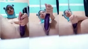 Nina Ukhtie Binal Colmek Pake Terong Video by PornGo