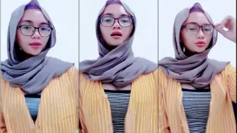 Ukhty Yulia Liveshow Pamer Belahan Toket Video by NoBokep Ukhty Yulia Liveshow Pamer Belahan Toket Video by NoBokep
