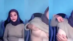 Ukhti Manis Show Uting di Sesi Akhir Livenya Hot Video by KingBokep