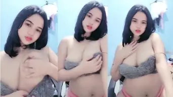 ABG Cantik Mainin Tetek Keluar ASI Video by BOKEPSIN