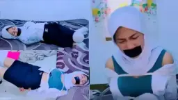 Pelajar Daun Masih Muda Cantik Hijab Disekap Video by NoBokep