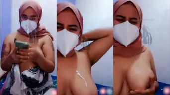 Tania Live Barbar Selagi Suami Ngantor Video by Indo18